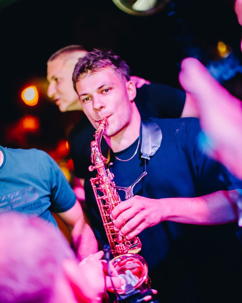 Gallery of Juraj Zlatić performing at Bolero club in Vir